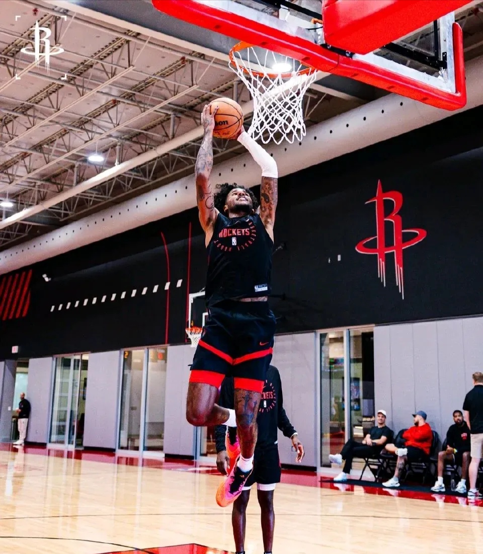 开云体育官网-迈阿密热火转会期战术微调,志在CBA季后赛名次提升,引发热议,阵容厚度经受考验的简单介绍